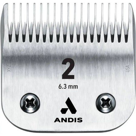 A close up of the number 2 blade on a hair clipper